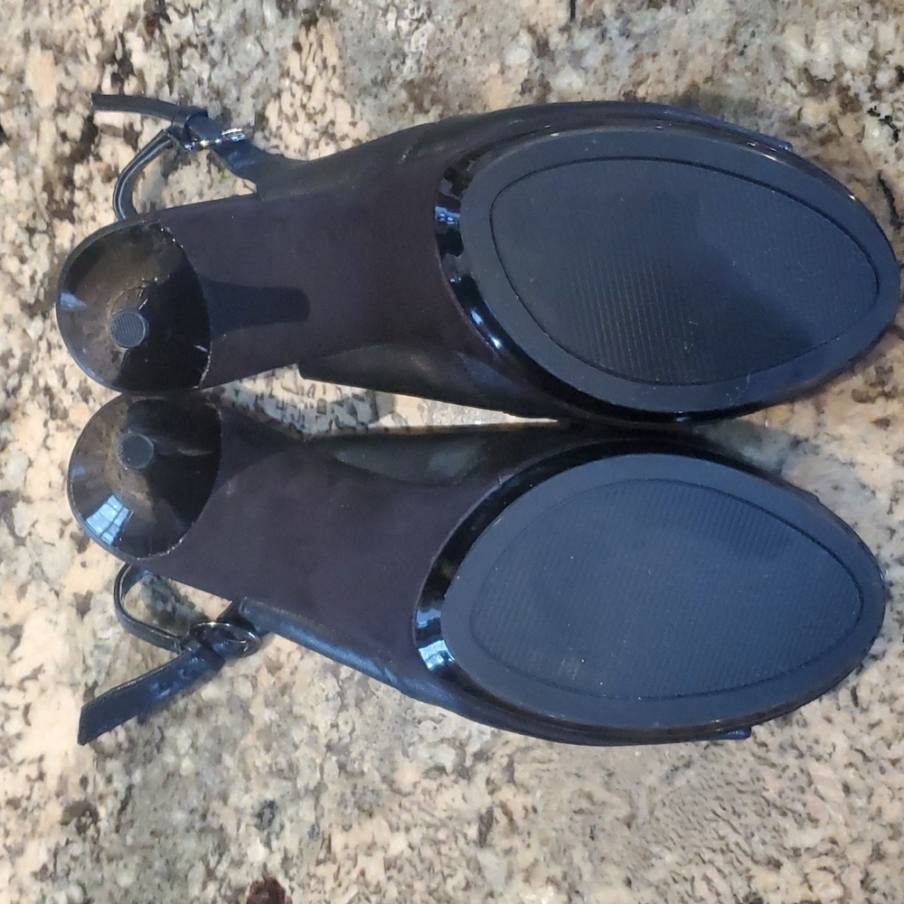 9 & CO.* Heels - Picture 7 of 7